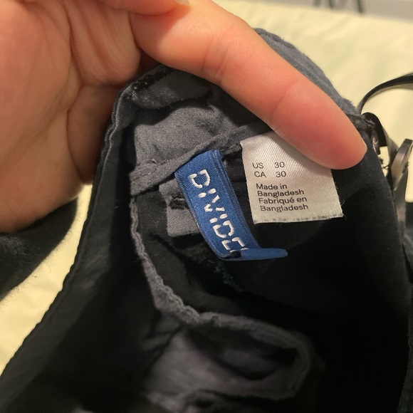 Navy blue casual chino shorts - Picture 2 of 2